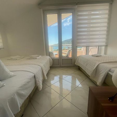Apartamento Al Mare Igalo Exterior foto